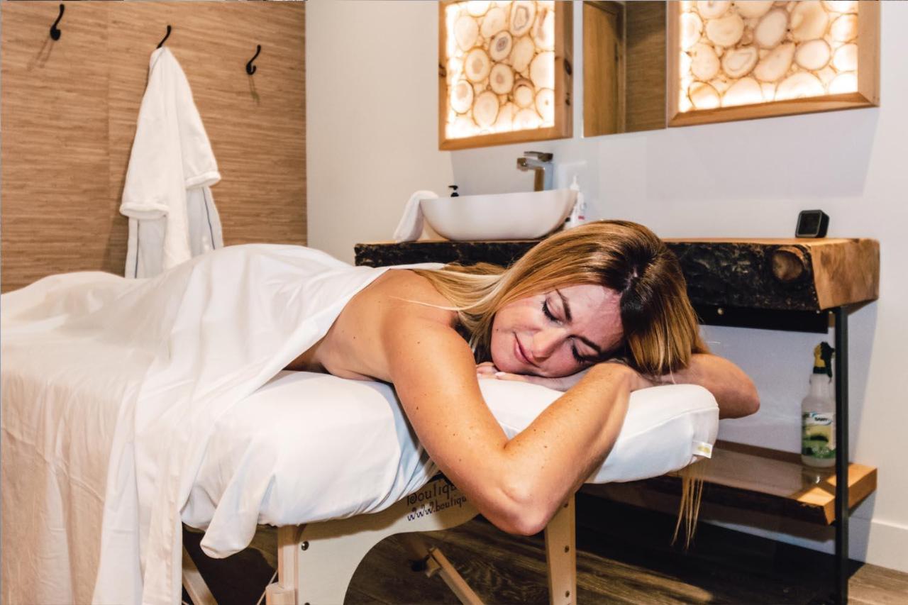 Bel Air Tremblant Hotel & Residences Mont-Tremblant Bagian luar foto
